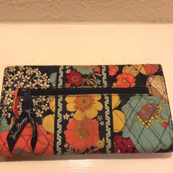 Vera Bradley Wallet - Picture 2 of 4